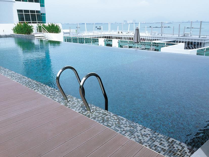 Maritime Luxury Suites George Town Exteriör bild
