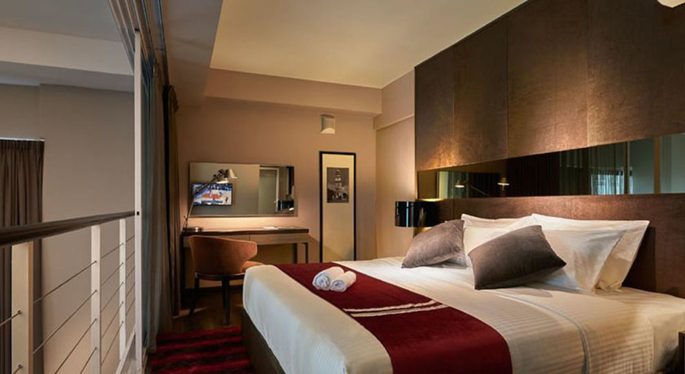 Maritime Luxury Suites George Town Exteriör bild